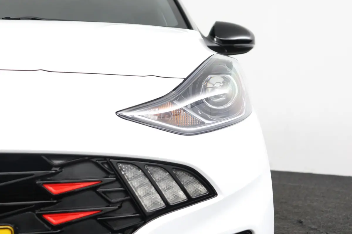 1.0 T-GDI N Line 5-zits | Camera | Stoel- & Stuurverwarming | Navigatie | CarPlay |