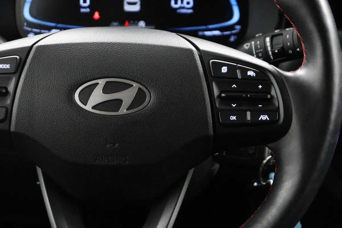 1.0 T-GDI N Line 5-zits | Camera | Stoel- & Stuurverwarming | Navigatie | CarPlay |