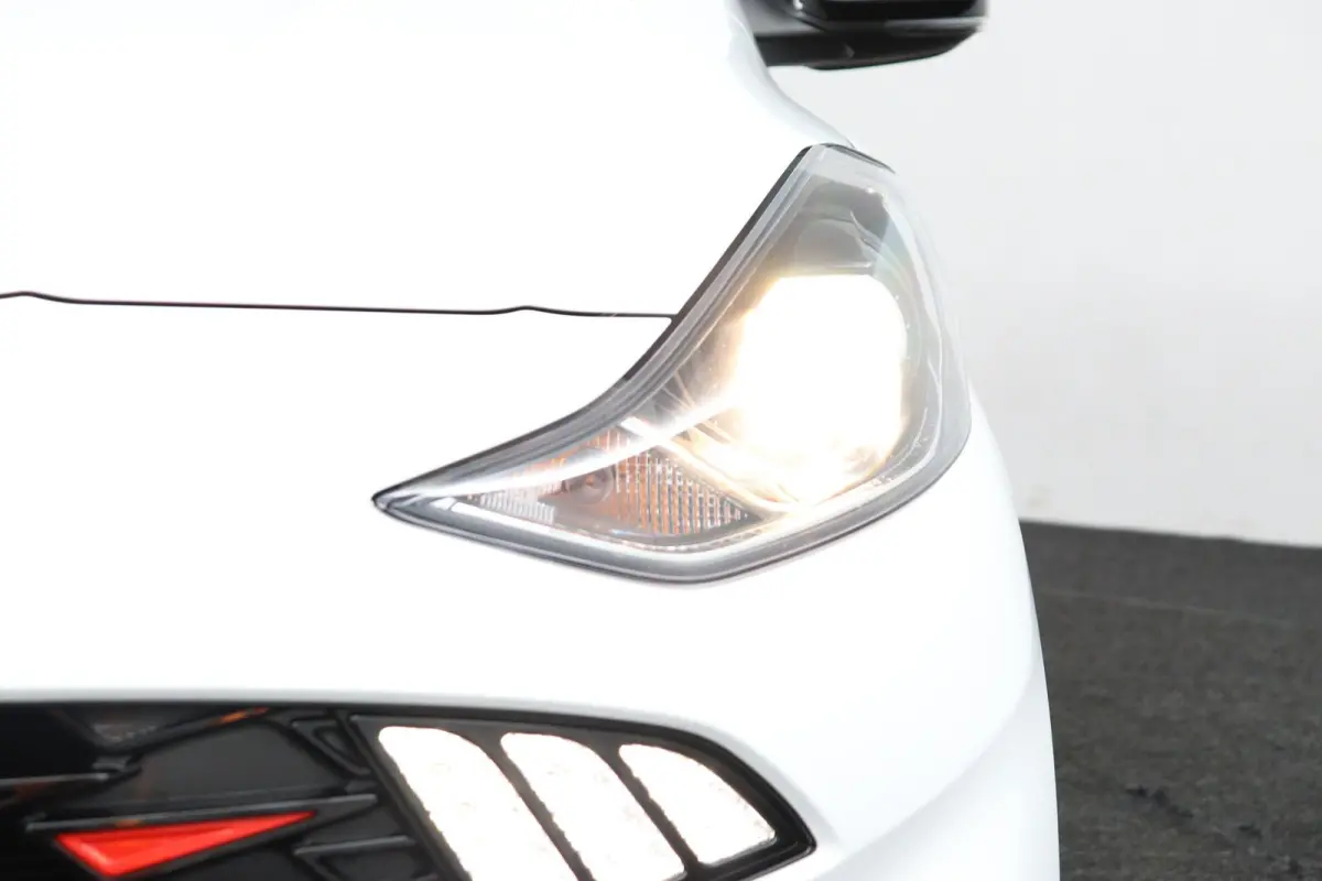 1.0 T-GDI N Line 5-zits | Camera | Stoel- & Stuurverwarming | Navigatie | CarPlay |