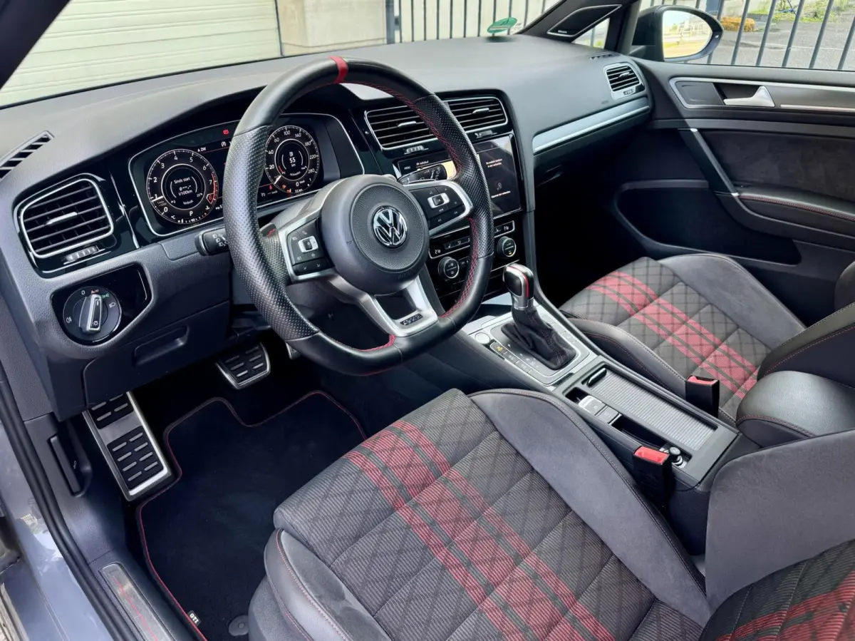 7.5 GTI TCR | DynAudio - Pano - DCC - Camera