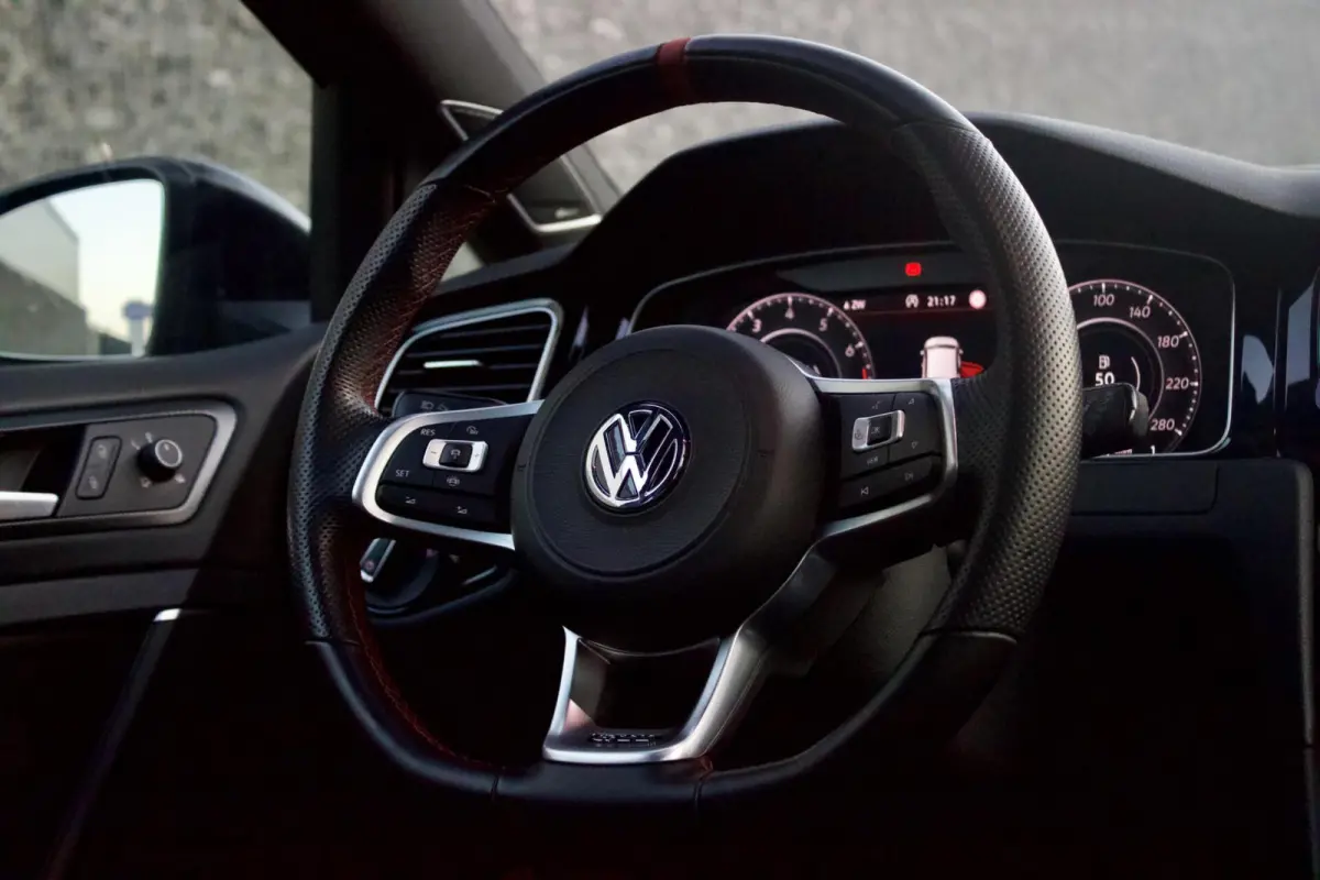 7.5 GTI TCR | DynAudio - Pano - DCC - Camera