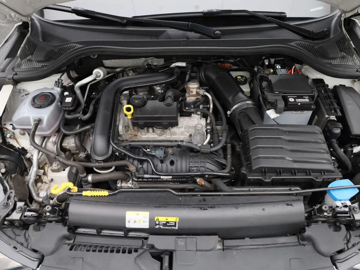1.0 25 TFSI 70kW | LICHTMETALEN VELGEN | PARKEERSENSOREN | AIRCO