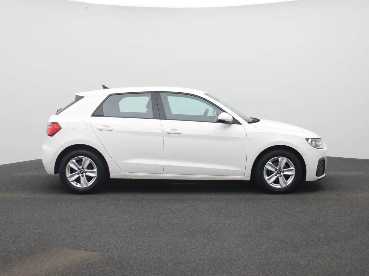 1.0 25 TFSI 70kW | LICHTMETALEN VELGEN | PARKEERSENSOREN | AIRCO