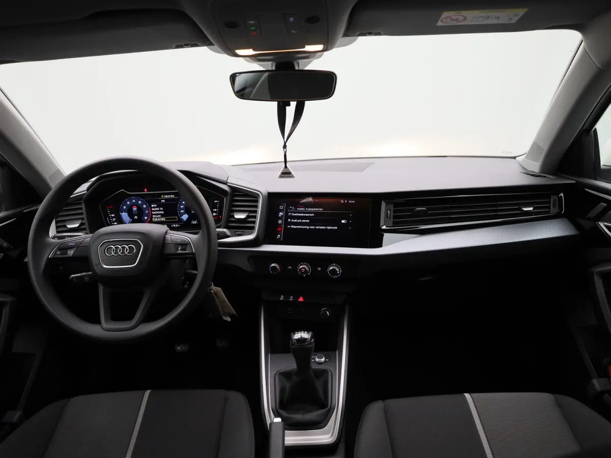 1.0 25 TFSI 70kW | LICHTMETALEN VELGEN | PARKEERSENSOREN | AIRCO