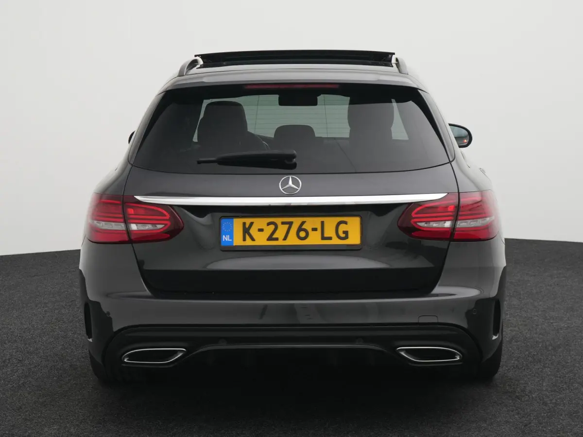 180 Business Solution AMG | AUTOMAAT | PANORAMADAK | AMG | 360 CAMERA | LMV | LEDER | SPORTSTOELEN | VIRTUEEL | NAVIGATIE | 12 MAANDEN BOVAG GARANTIE |