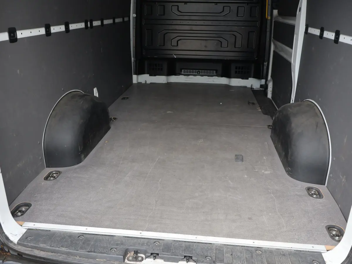 35 2.0 TDI 177 PK AUT. L3H3 + 3000 KG TREKHAAK | ADAPTIVE CRUISE | LED | CAMERA | CARPLAY | STOELVERW.