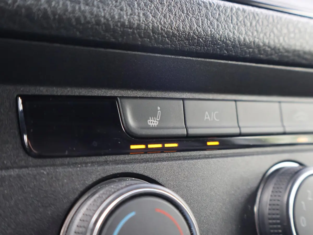 35 2.0 TDI 177 PK AUT. L3H3 + 3000 KG TREKHAAK | ADAPTIVE CRUISE | LED | CAMERA | CARPLAY | STOELVERW.