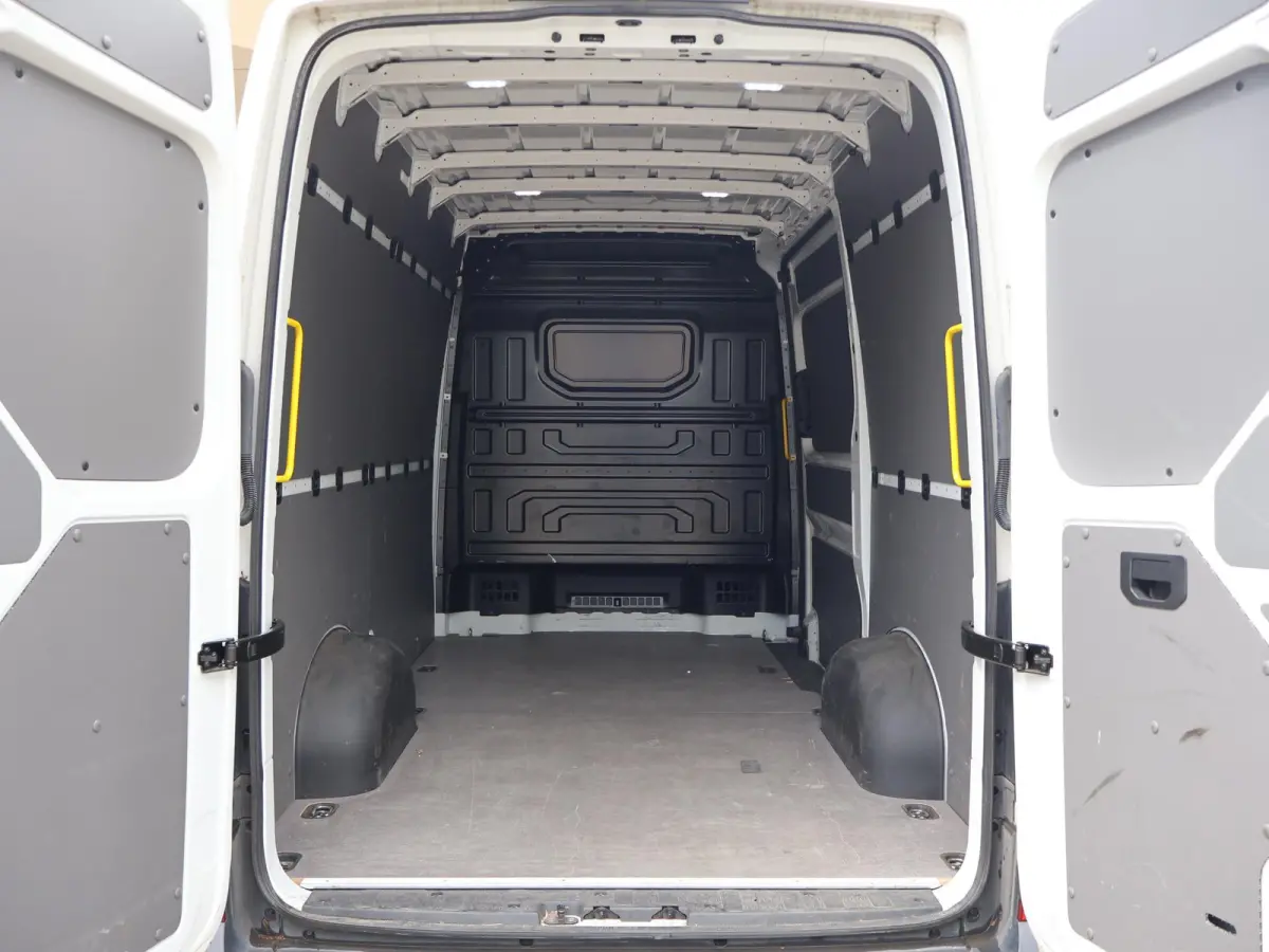 35 2.0 TDI 177 PK AUT. L3H3 + 3000 KG TREKHAAK | ADAPTIVE CRUISE | LED | CAMERA | CARPLAY | STOELVERW.