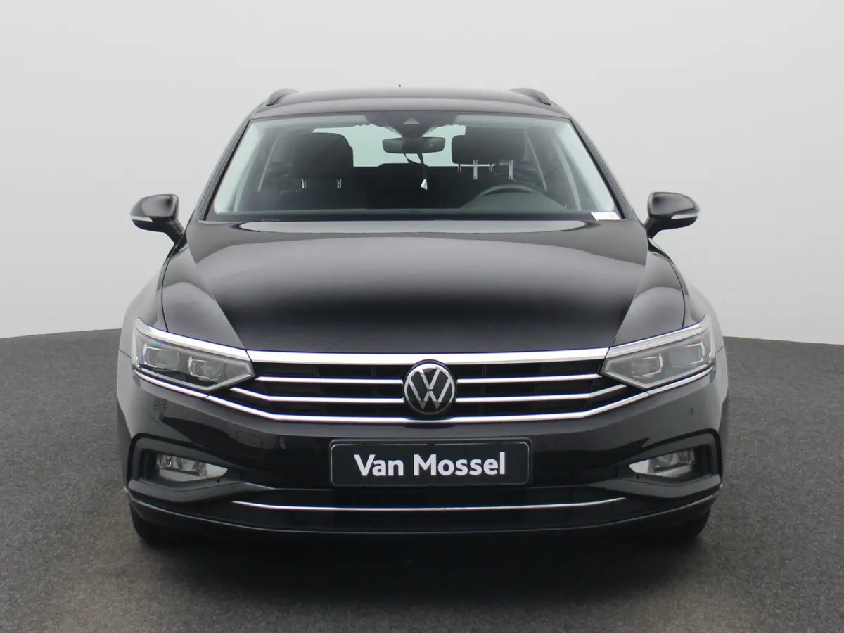 2.0 TDI Elegance Business R AUTOMAAT | SPORTSTOELEN | NAVIGATIE | APPLE CARPLAY | CAMERA | CLIMA | ADAPTIEVE CRUISE | DAB | PDC | ELEKTRISCHE KOFFERKLEP EN STOEL | 12 MAANDEN BOVAG GARANTIE 