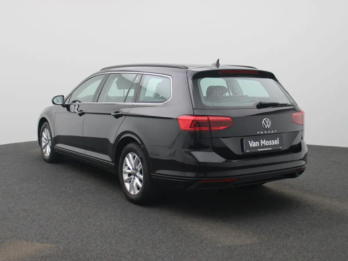 2.0 TDI Elegance Business R AUTOMAAT | SPORTSTOELEN | NAVIGATIE | APPLE CARPLAY | CAMERA | CLIMA | ADAPTIEVE CRUISE | DAB | PDC | ELEKTRISCHE KOFFERKLEP EN STOEL | 12 MAANDEN BOVAG GARANTIE 