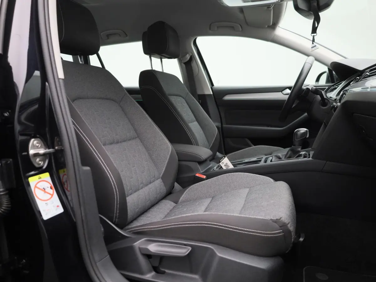 2.0 TDI Elegance Business R AUTOMAAT | SPORTSTOELEN | NAVIGATIE | APPLE CARPLAY | CAMERA | CLIMA | ADAPTIEVE CRUISE | DAB | PDC | ELEKTRISCHE KOFFERKLEP EN STOEL | 12 MAANDEN BOVAG GARANTIE 
