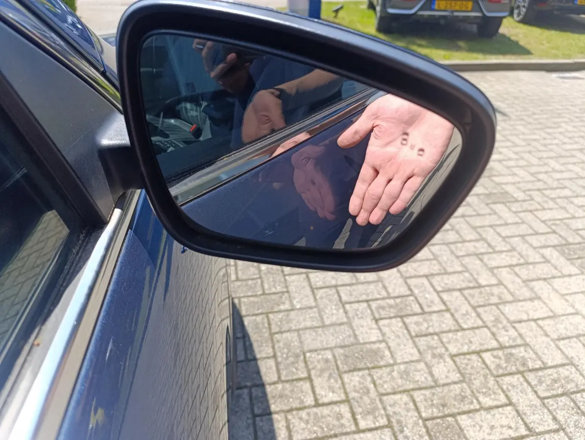 2.5 PHEV Vignale | Head-up display | Adaptieve Koplampen | Elek. stoel met Memory | Adaptieve Cruise | Elek. Achterklep | B&O audio | Dodehoeksensoren| Stoel/stuur voorruitverwarming