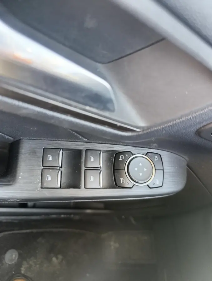 2.5 PHEV Vignale | Head-up display | Adaptieve Koplampen | Elek. stoel met Memory | Adaptieve Cruise | Elek. Achterklep | B&O audio | Dodehoeksensoren| Stoel/stuur voorruitverwarming