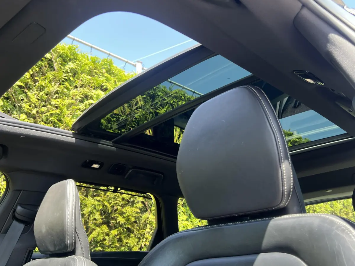 T6 AWD R-Design | Blis | Pano dak | Trekhaak | AppleCarplay | Google | Keyless | Stuur en Stoel verwarming | Harman Kardon audio | Elektrische stoelen |
