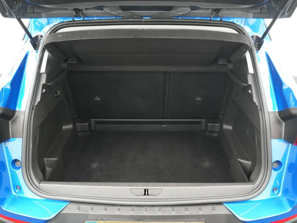 1.2 Turbo Business Edition AUTOMAAT | NAVIGATIE | STOELVERWARMING | CAMERA