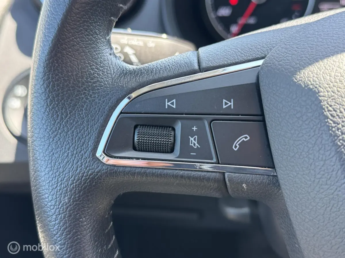 1.0 EcoTSI Style Cruise Navi Carplay