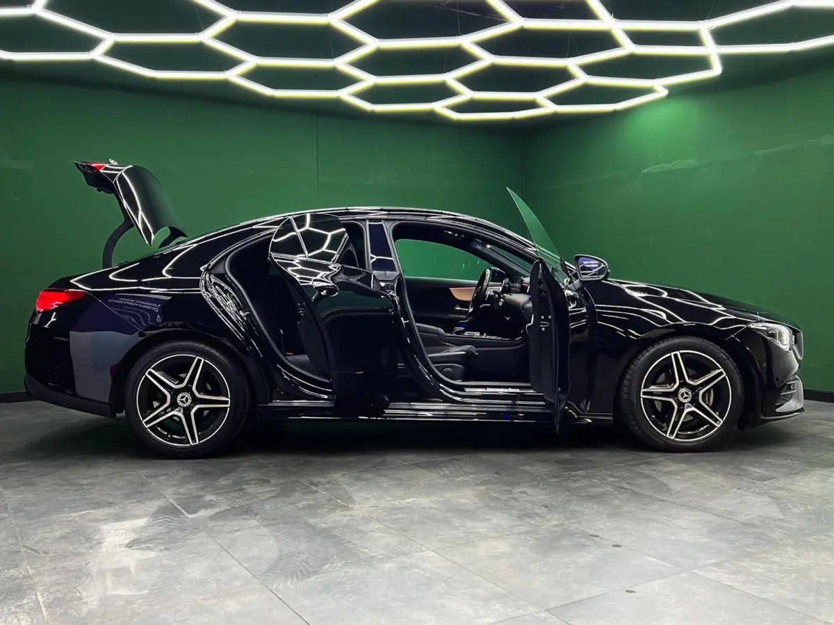 180 AMG Camera | Keyless | Lane | Sfeer