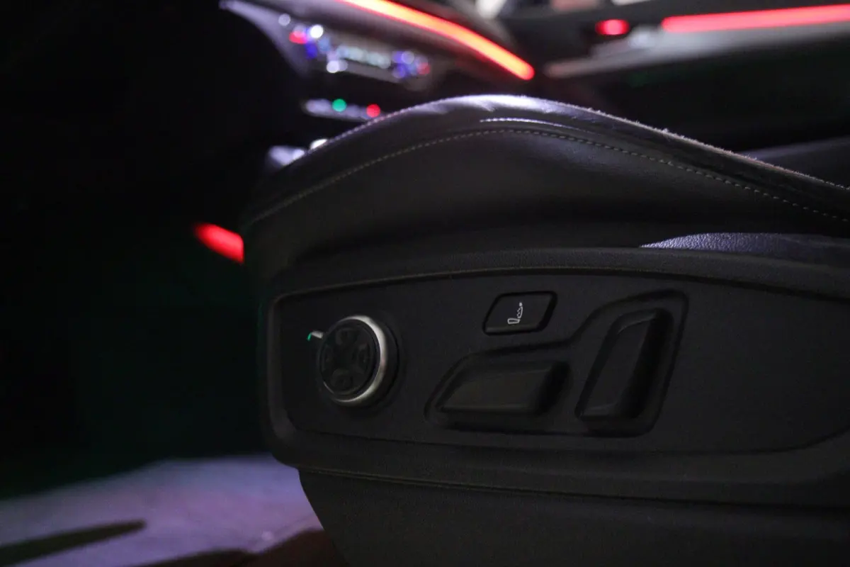 55 TFSI e quattro Competition /PANO/SFEER/MASSAGE/360CAM/B&O/HUD/VOL