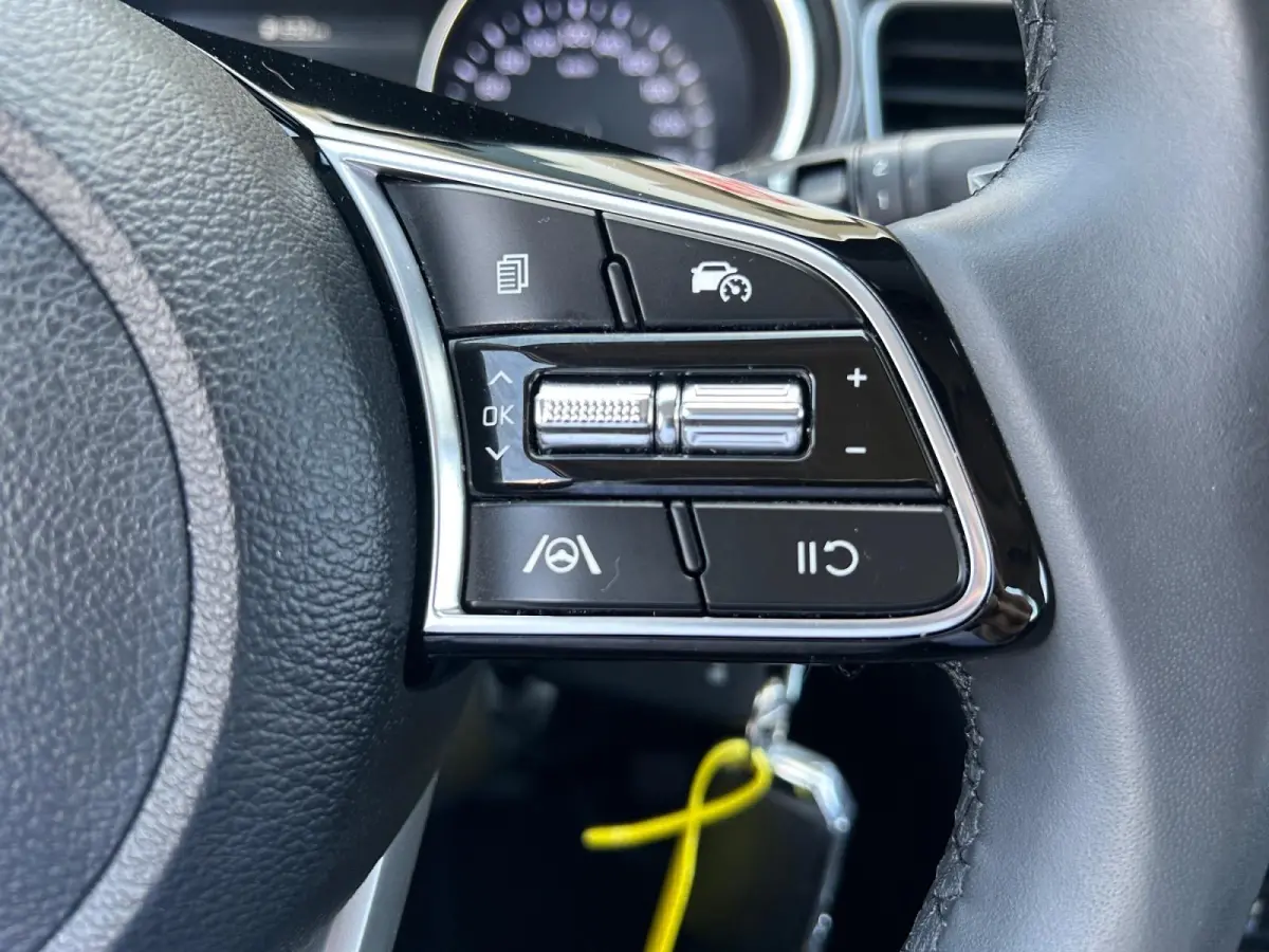 1.0 T-GDi ComfortLine | Navigatie | Apple Carplay/Android | Climate Control | Cruise Control | Metallic |