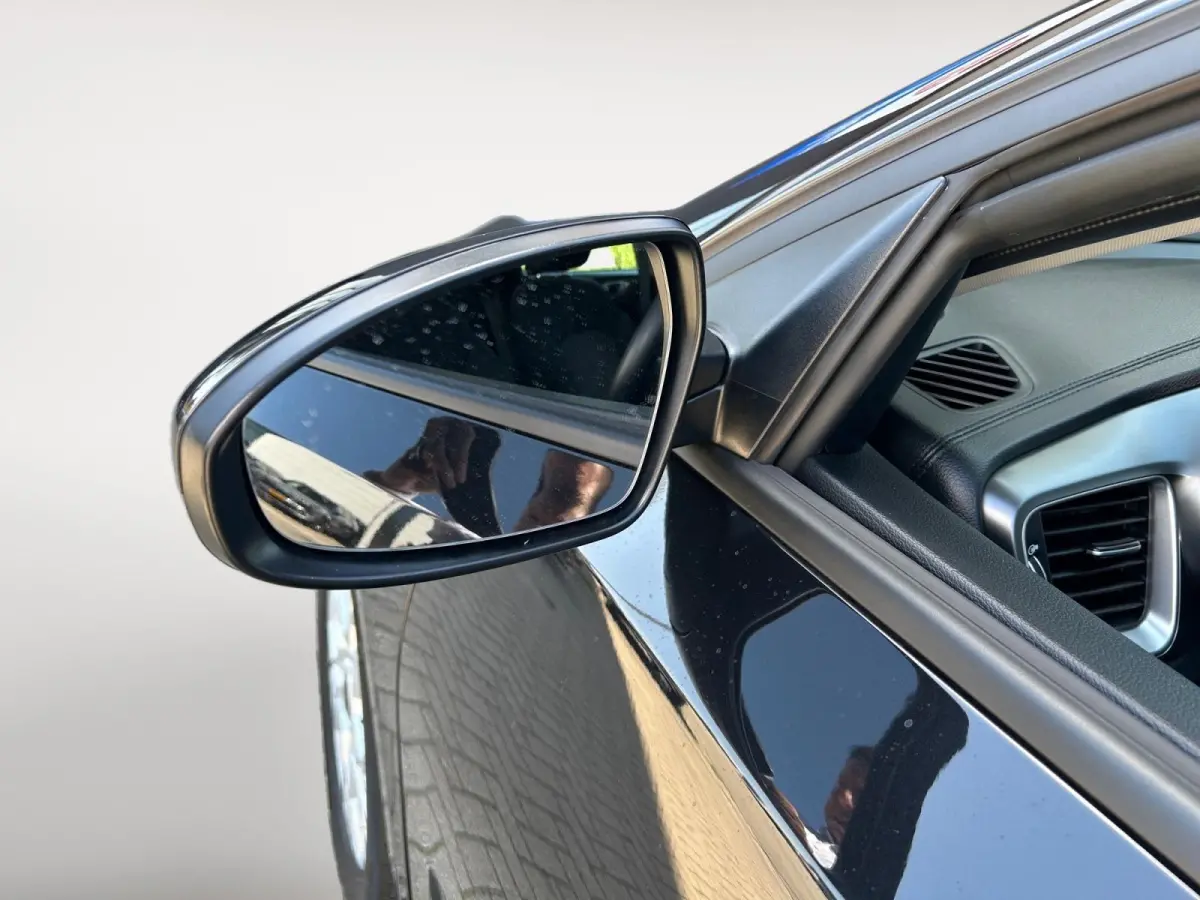 1.0 T-GDi ComfortLine | Navigatie | Apple Carplay/Android | Climate Control | Cruise Control | Metallic |