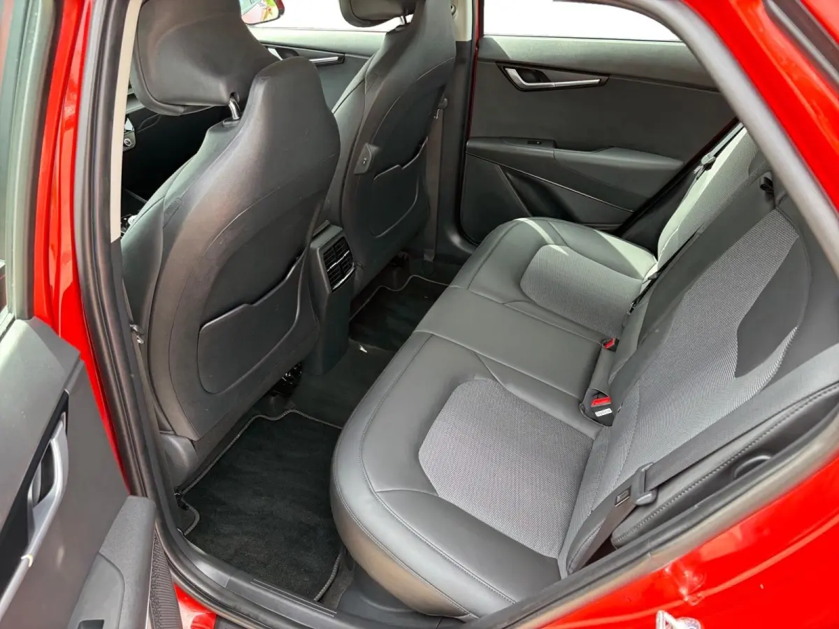 1.6 GDi Hybrid DynamicLine | Trekhaak | All Season Banden | Navigatie | Apple Carplay/Android | Cruise Control | 1e Eigenaar | 1.300 kg trekgewicht |