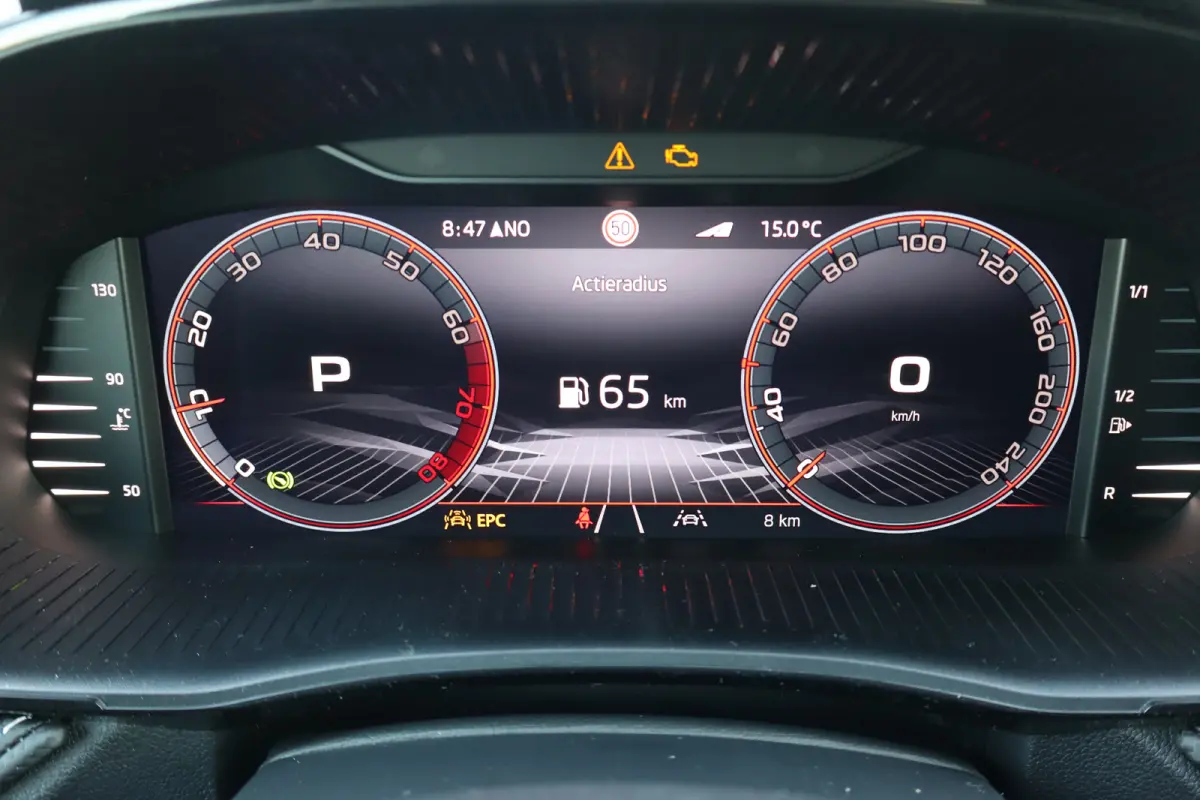 Monte Carlo AUTOMAAT | Achteruitrijcamera | Cruise control met speedlimiter | Driver Activity Assistant, vermoeidheid waarschuwingssysteem