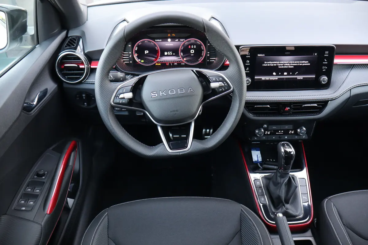 Monte Carlo AUTOMAAT | Achteruitrijcamera | Cruise control met speedlimiter | Driver Activity Assistant, vermoeidheid waarschuwingssysteem
