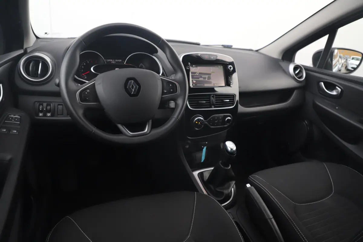 0.9 TCe Intens Navigatie DAB+ Clima Cruise PDC Bluetooth LED 16 inch LMV