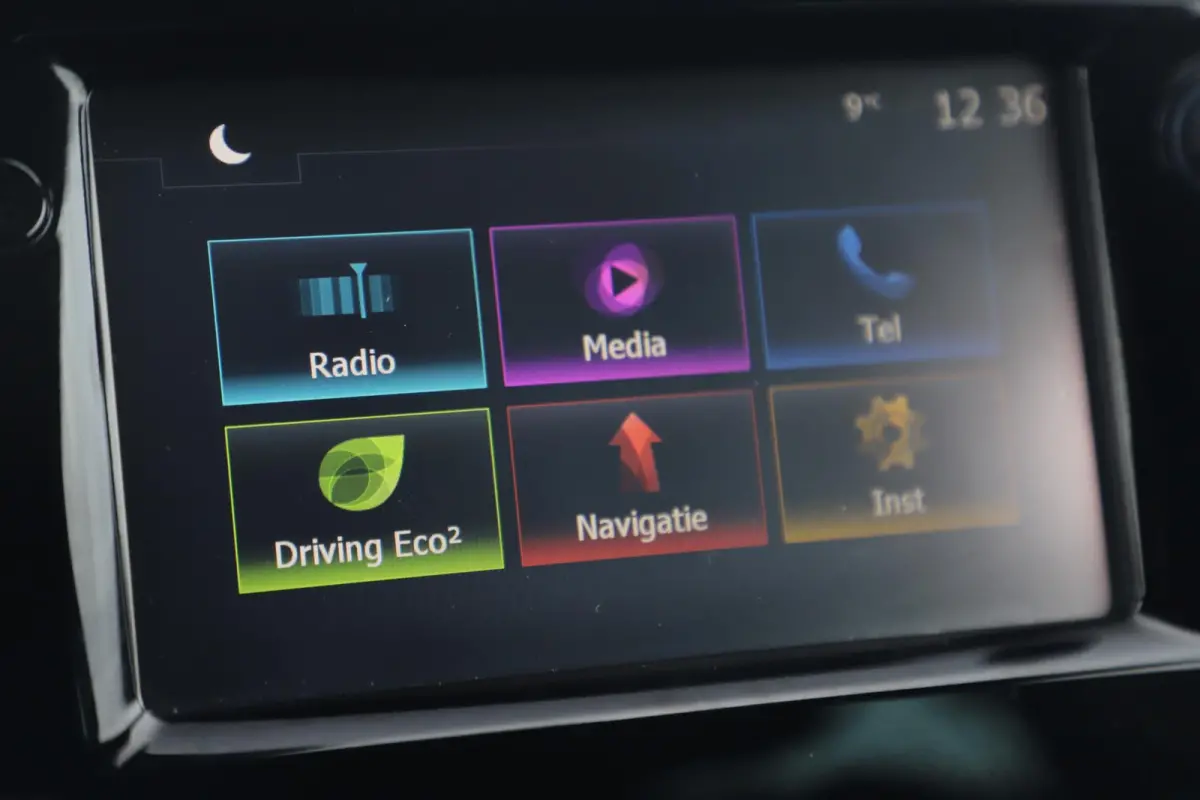 0.9 TCe Intens Navigatie DAB+ Clima Cruise PDC Bluetooth LED 16 inch LMV