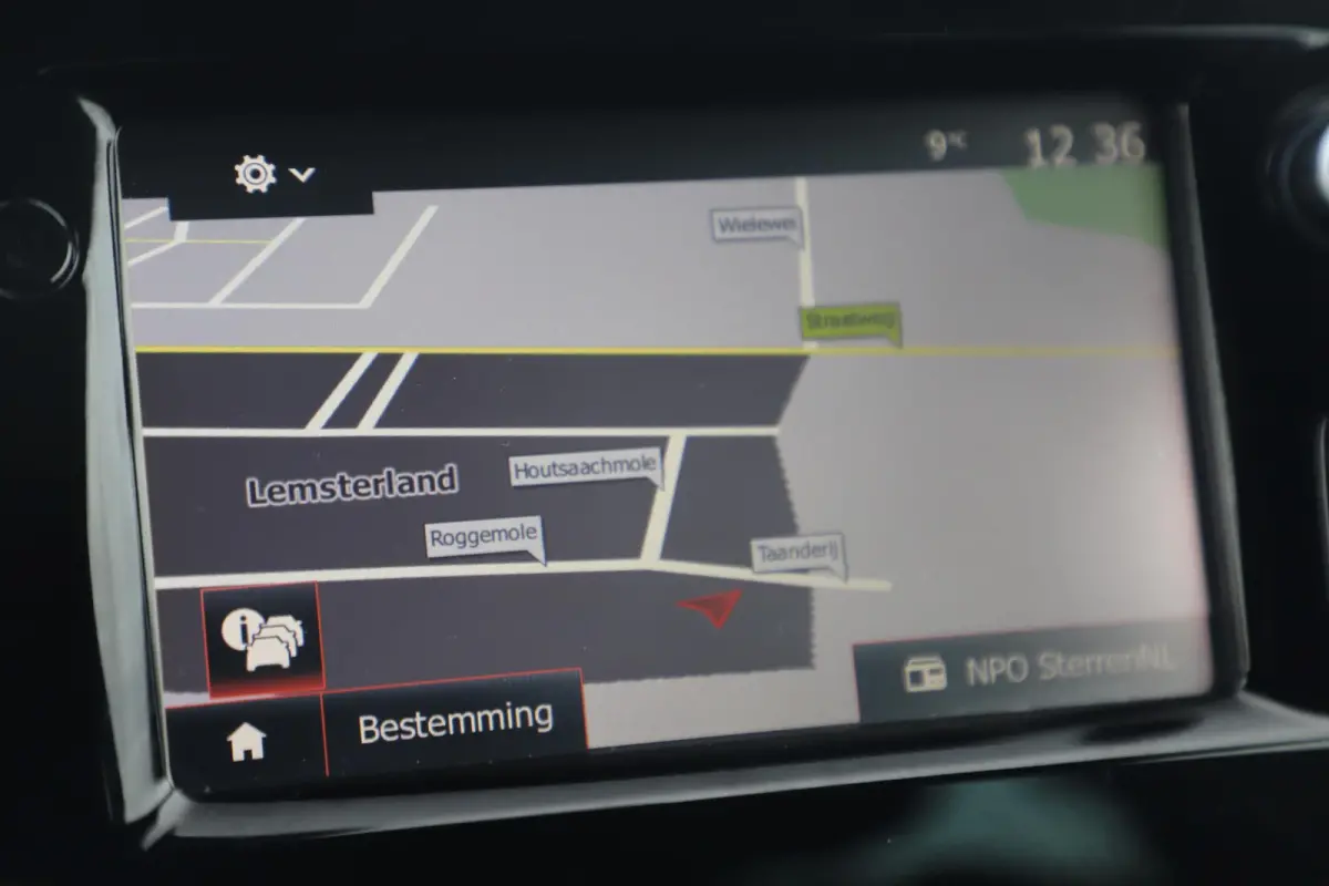 0.9 TCe Intens Navigatie DAB+ Clima Cruise PDC Bluetooth LED 16 inch LMV