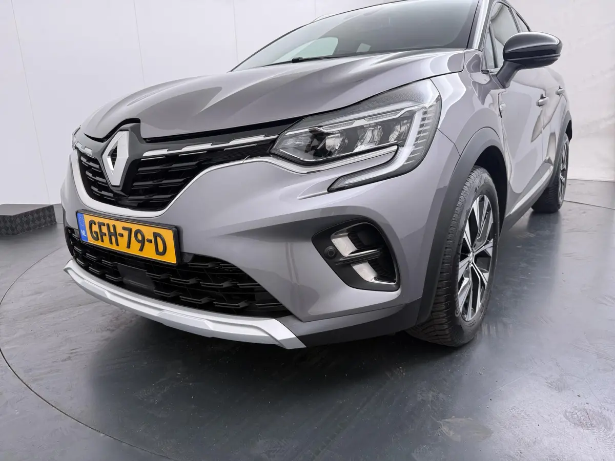 techno mild hybrid 140 | Adaptieve Cruise Control | Stoelverwarming | Groot Navigatie |