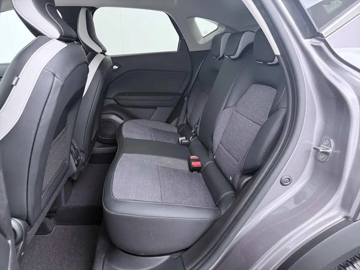 techno mild hybrid 140 | Adaptieve Cruise Control | Stoelverwarming | Groot Navigatie |