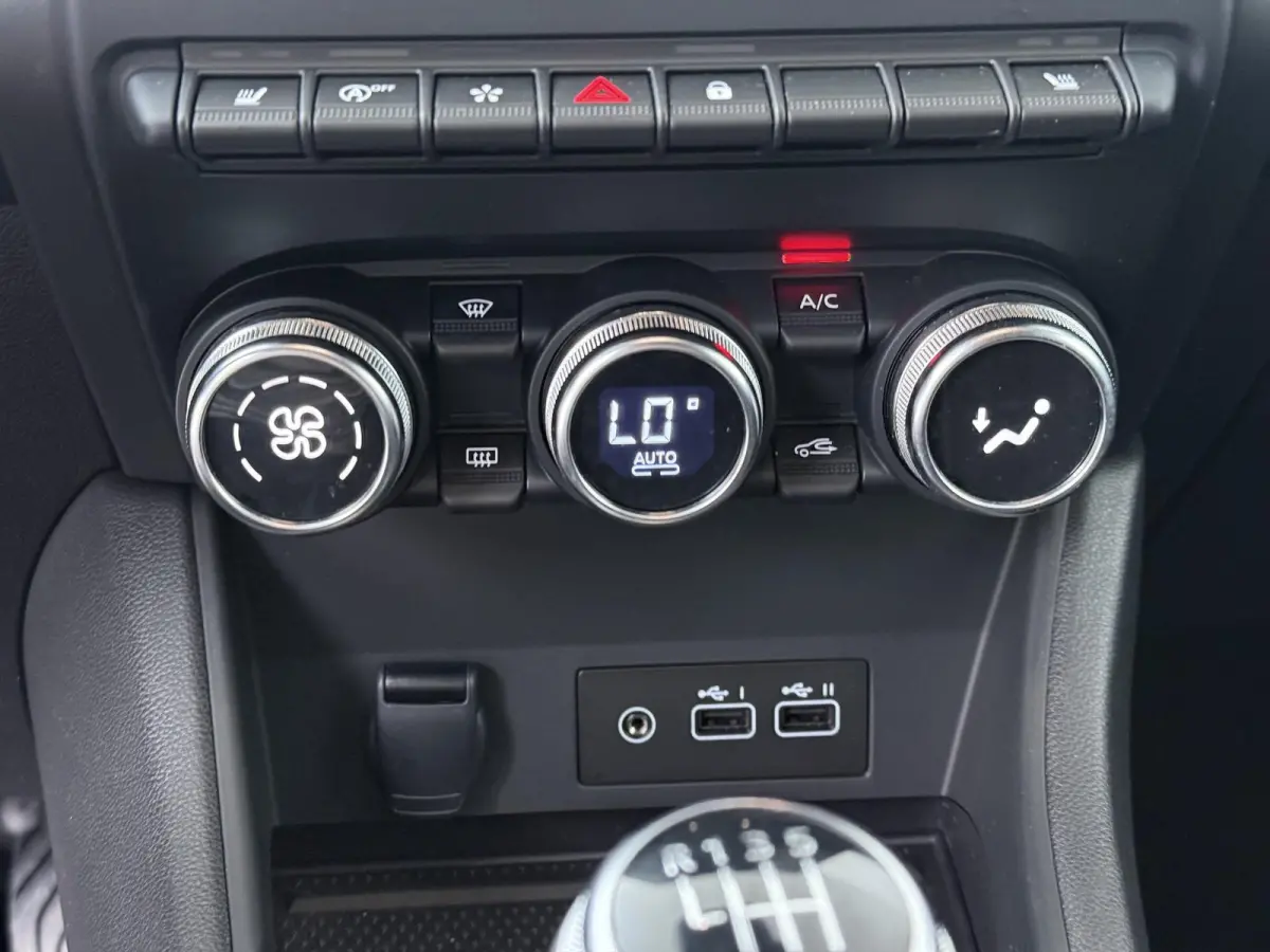 techno mild hybrid 140 | Adaptieve Cruise Control | Stoelverwarming | Groot Navigatie |