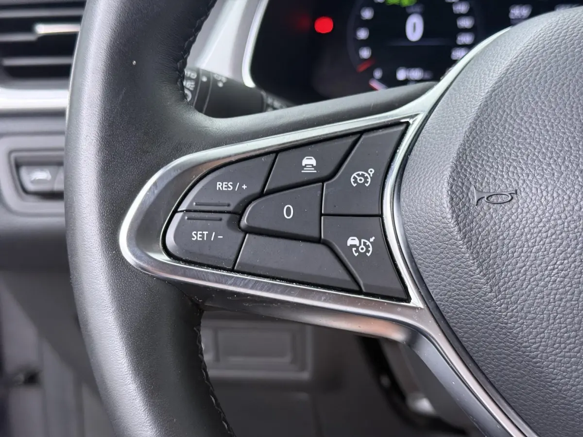 techno mild hybrid 140 | Adaptieve Cruise Control | Stoelverwarming | Groot Navigatie |