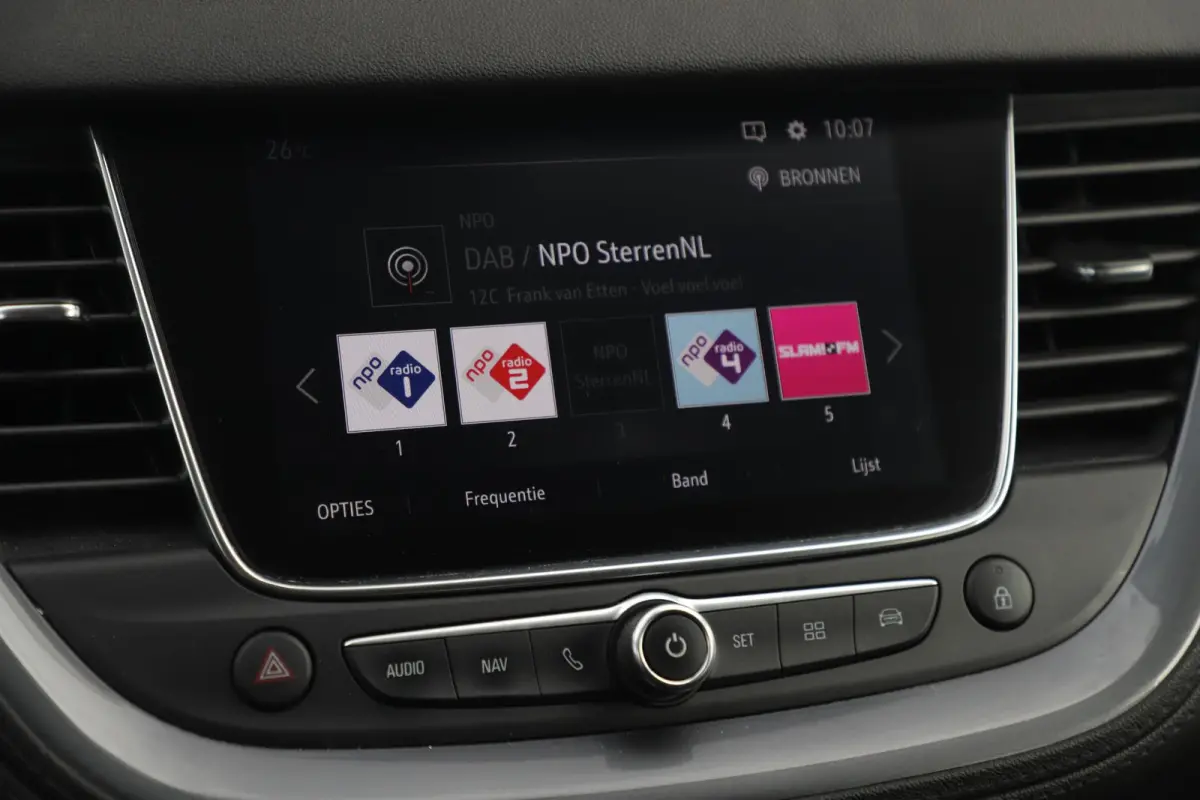 1.2 Turbo Business Executive 131PK Automaat Keyless Comfortstoelen 18 inch LMV Navigatie Carplay Android Clima Cruise PDC Lane Assist