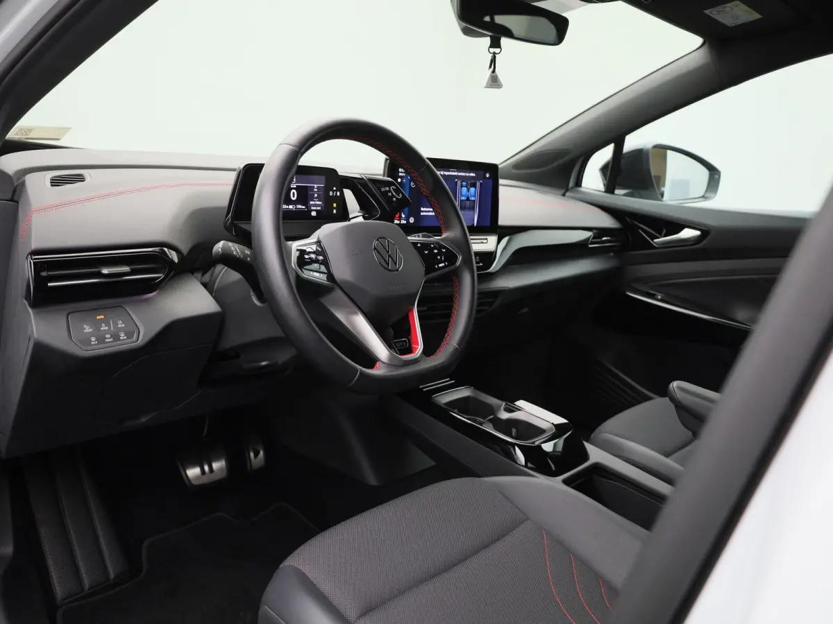 GTX 4Motion 77 kWh 299 PK| Dealeronderhouden | Warmtepomp | Navigatie | Achteruitrijcamera | Parkeersensoren | Stoelverwarming | stuurwielverwarming