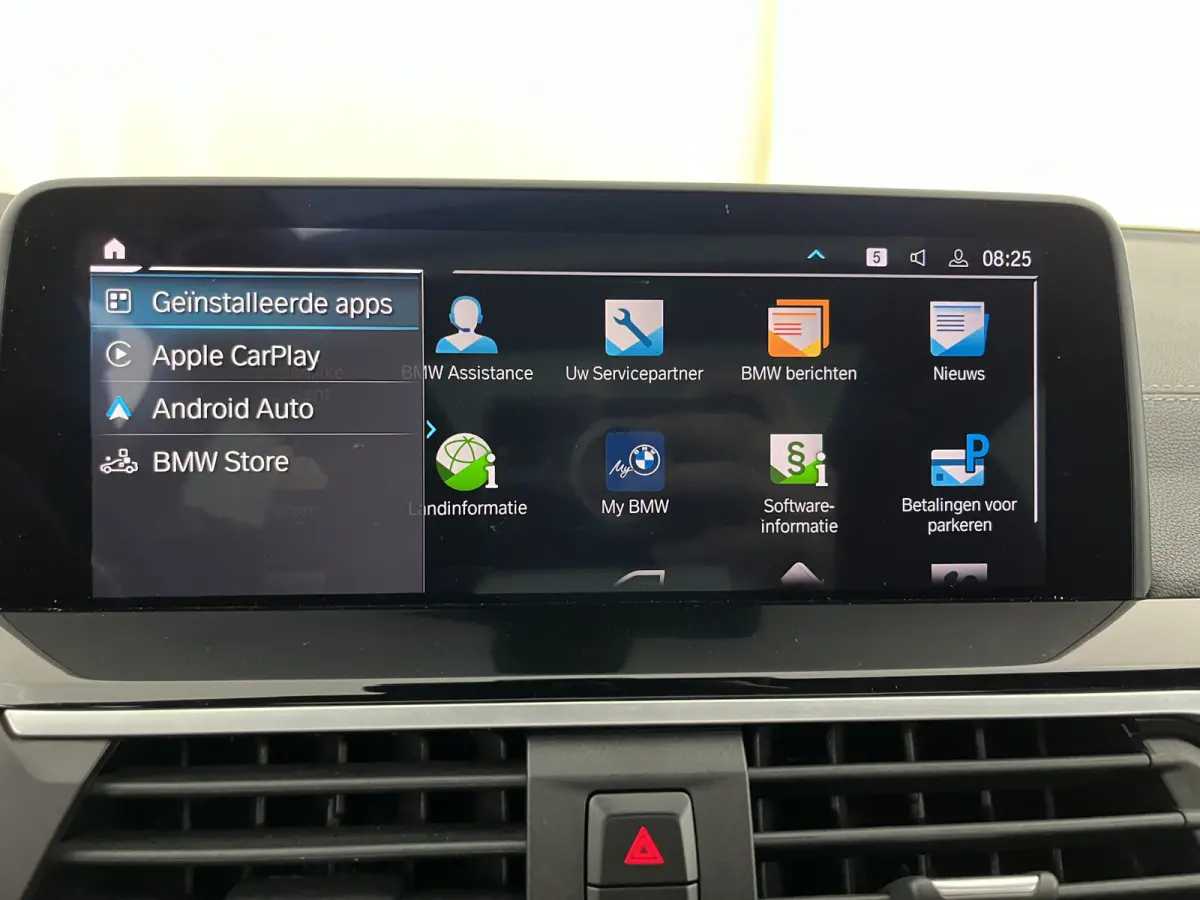 Executive 80 kWh [3-Fase-11kW ] {SoH-99%} (INCL-BTW) Aut. *HEATPUMP | PANO | LEATHER | ADAPTIVE-CRUISE | FULL-LED | BLIND-SPOT | MEMORY-PACK | DIGI-COCKPIT | HEATED-COMFORTSEATS | KEYLESS | 