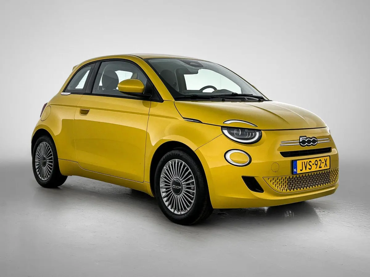 1.0 Hybrid Torino Launch Edition | Climate | AppleCarPlay/Android | 16'' LM velgen