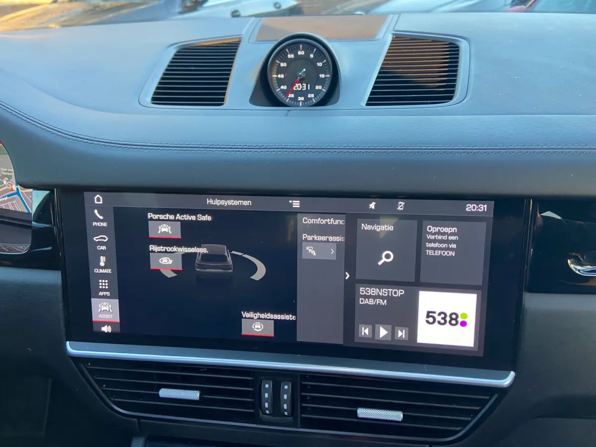 3.0 AUT8/PANO/CHRONO/TREKHAAK/BOSE/DEALERAUTO