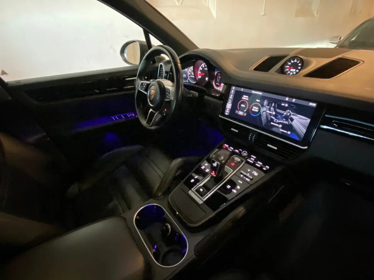 3.0 AUT8/PANO/CHRONO/TREKHAAK/BOSE/DEALERAUTO