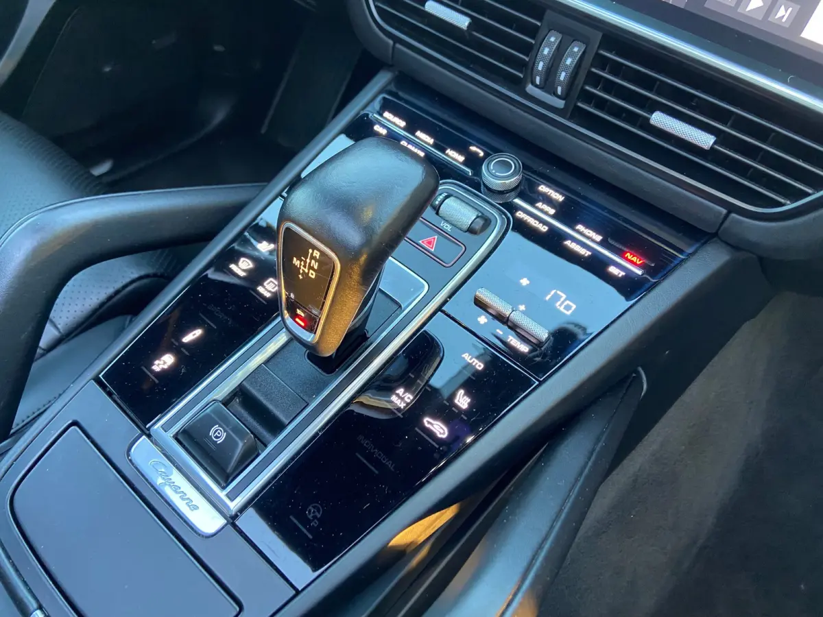 3.0 AUT8/PANO/CHRONO/TREKHAAK/BOSE/DEALERAUTO