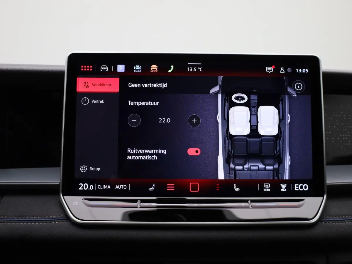 1.5 eHybrid R-Line Edition 204 PK| Origineel Nederlands | 1e Eigenaar | Panoramadak | Navigatie | Stoelverwarming | Stuurwielverwarming | Achteruitrijcamera | Achterklep Elektrisch