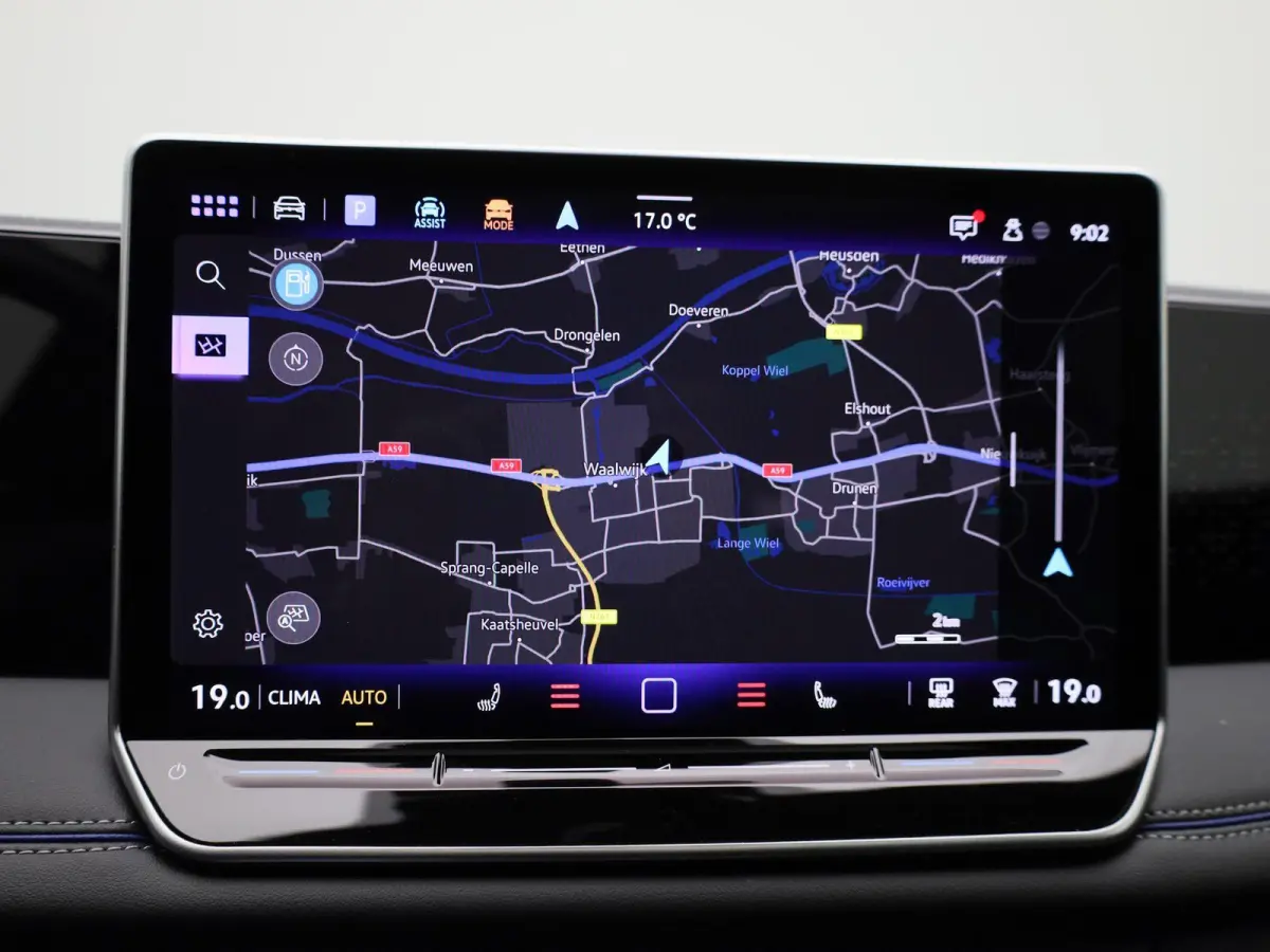 1.5 eHybrid R-Line Edition 204 PK| Origineel Nederlands | 1e Eigenaar | Panoramadak | Navigatie | Stoelverwarming | Stuurwielverwarming | 360 Camera | Dodehoekdetectie