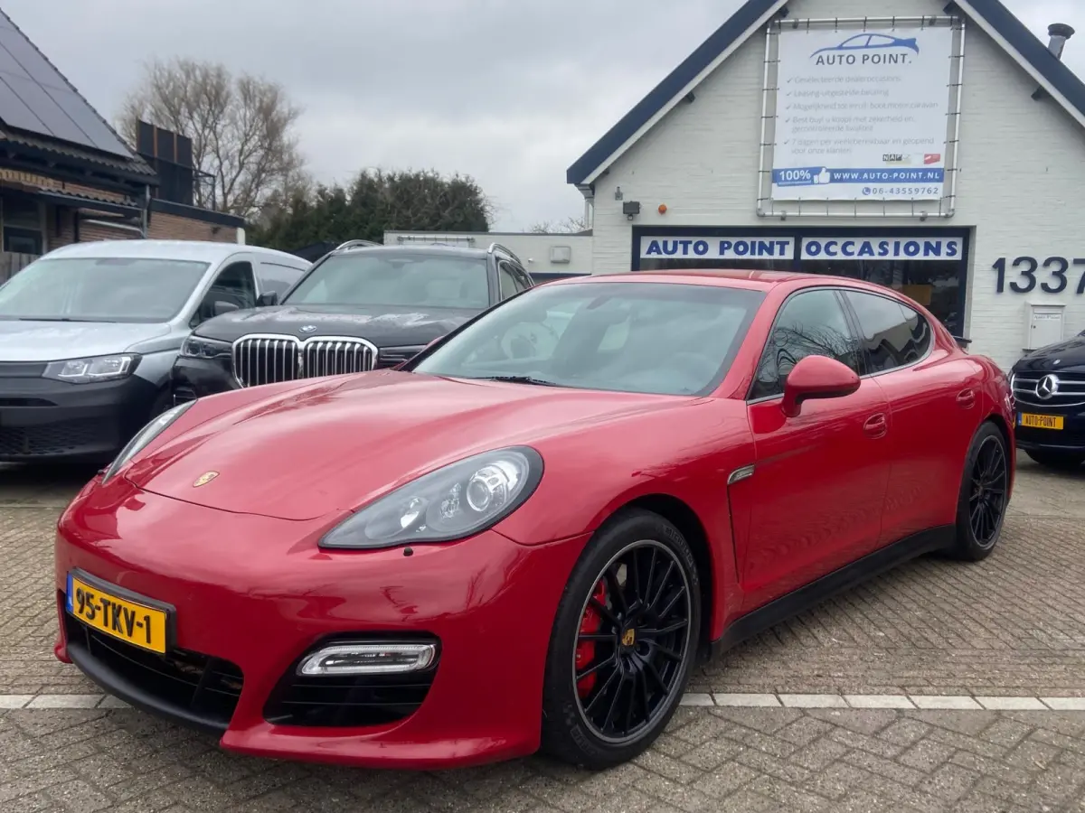 4.8 GTS 430PK NL-AUTO/LUCHT/TREKHAAK/NAVI