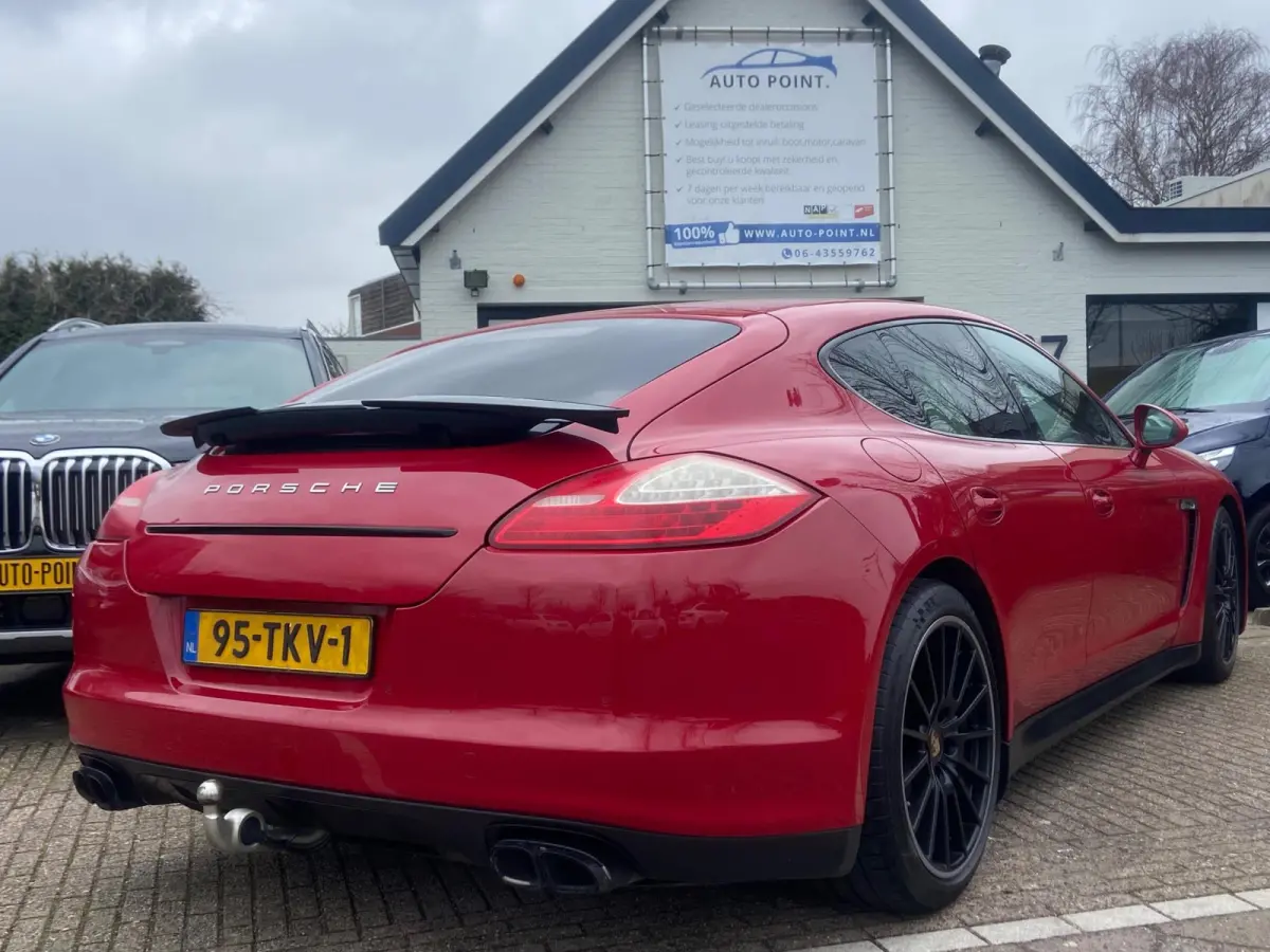 4.8 GTS 430PK NL-AUTO/LUCHT/TREKHAAK/NAVI