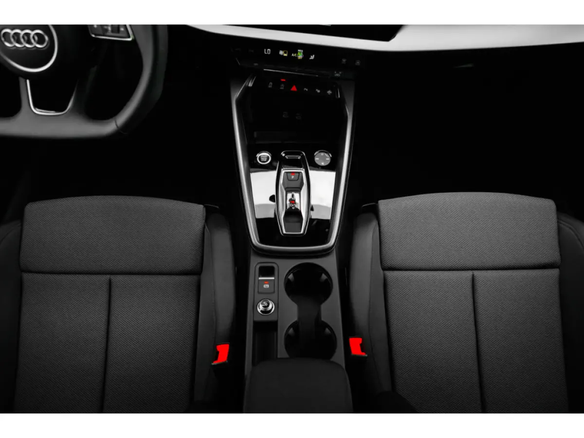 35 TFSI Advanced edition 150 pk S tronic | Advanced exterieur | Aluminium optiek in het interieur | Audi connect Nav & Info plus