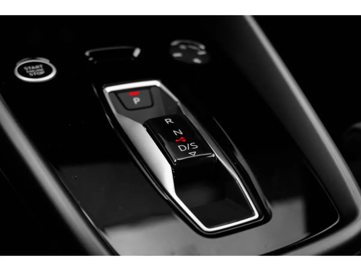 35 TFSI Advanced edition 150 pk S tronic | Advanced exterieur | Aluminium optiek in het interieur | Audi connect Nav & Info plus