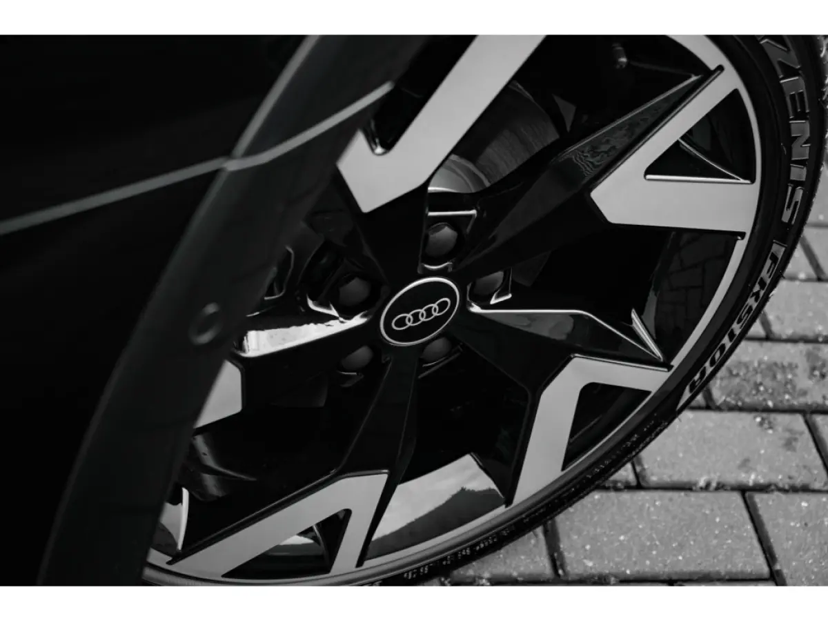 35 TFSI Advanced edition 150 pk S tronic | Advanced exterieur | Aluminium optiek in het interieur | Audi connect Nav & Info plus