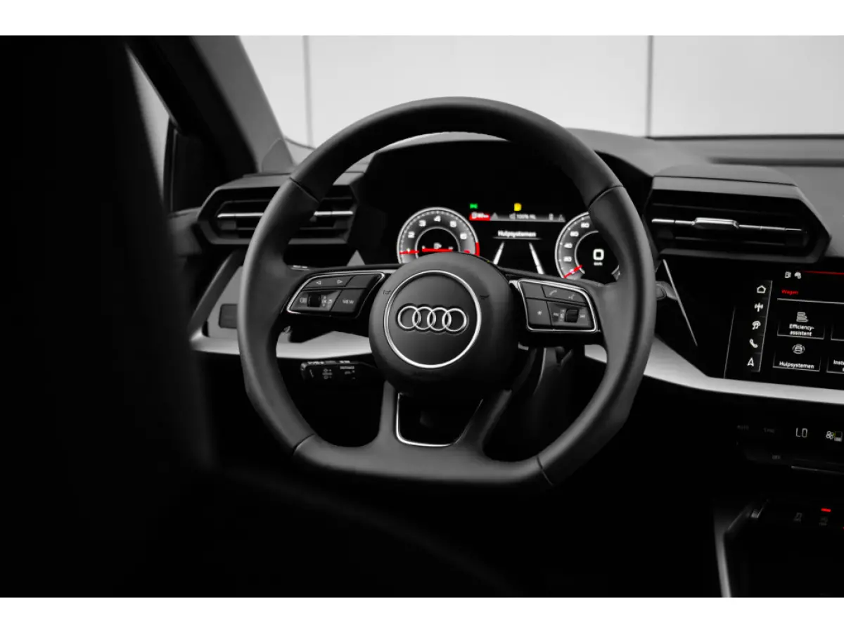 35 TFSI Advanced edition 150 pk S tronic | Advanced exterieur | Aluminium optiek in het interieur | Audi connect Nav & Info plus