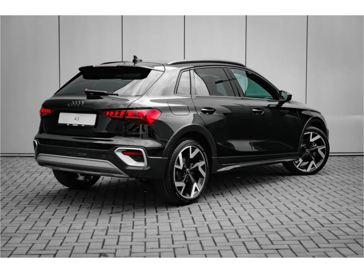 35 TFSI Advanced edition 150 pk S tronic | Advanced exterieur | Aluminium optiek in het interieur | Audi connect Nav & Info plus